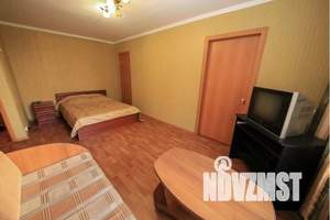 2-к квартира, посуточно, 10м2, 1/1 этаж