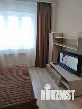 1-к квартира, посуточно, 38м2, 1/1 этаж