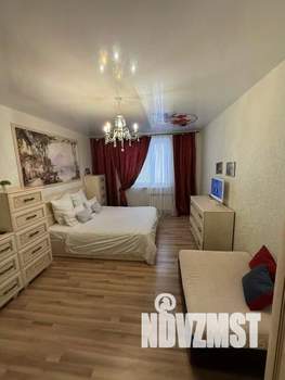 3-к квартира, посуточно, 100м2, 1/1 этаж