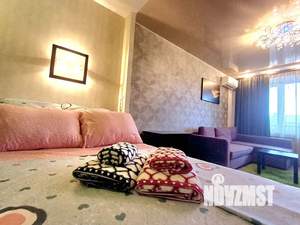 1-к квартира, посуточно, 40м2, 4/6 этаж