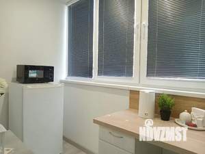 Студия квартира, посуточно, 17м2, 1/18 этаж