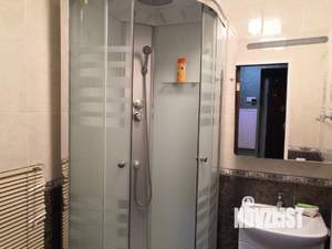 Студия квартира, посуточно, 30м2, 1/5 этаж