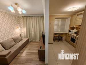 Студия квартира, посуточно, 30м2, 1/5 этаж