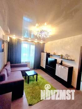 1-к квартира, посуточно, 40м2, 4/6 этаж