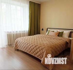 2-к квартира, посуточно, 49м2, 1/1 этаж