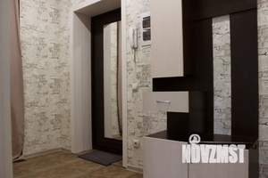 1-к квартира, посуточно, 40м2, 7/10 этаж