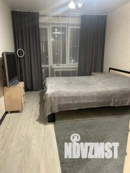 1-к квартира, посуточно, 43м2, 1/1 этаж