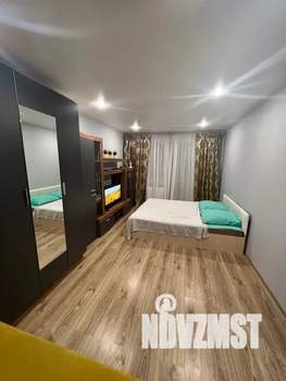 1-к квартира, посуточно, 44м2, 1/10 этаж