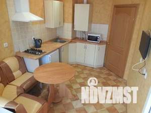 1-к квартира, посуточно, 42м2, 1/5 этаж