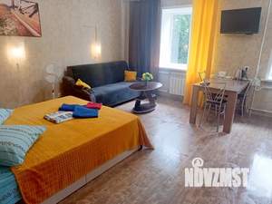 1-к квартира, посуточно, 45м2, 3/3 этаж