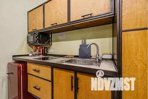 1-к квартира, посуточно, 28м2, 1/2 этаж