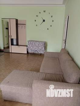 Студия квартира, на длительный срок, 49м2, 1/2 этаж