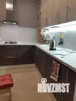 1-к квартира, посуточно, 50м2, 3/10 этаж