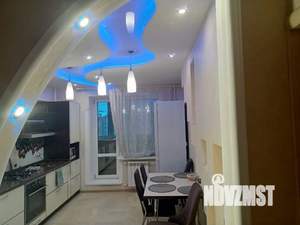 2-к квартира, посуточно, 77м2, 3/9 этаж