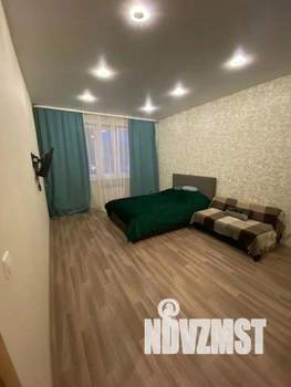 1-к квартира, посуточно, 40м2, 1/1 этаж