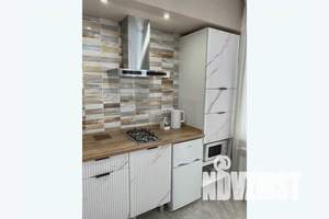 1-к квартира, посуточно, 43м2, 2/4 этаж