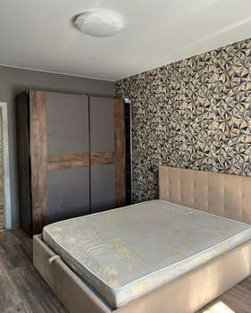 3-к квартира, на длительный срок, 75м2, 1/10 этаж
