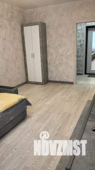 1-к квартира, посуточно, 43м2, 10/22 этаж