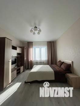 1-к квартира, посуточно, 38м2, 9/9 этаж