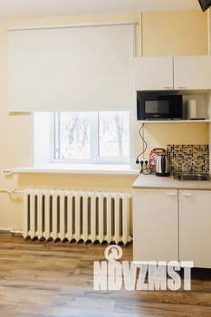 Студия квартира, посуточно, 11м2, 1/3 этаж