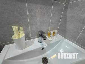 1-к квартира, посуточно, 42м2, 3/16 этаж