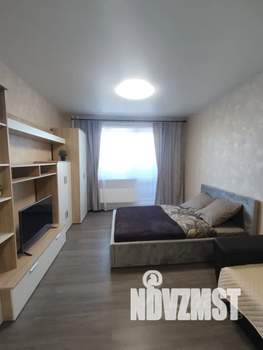 Студия квартира, посуточно, 32м2, 5/17 этаж