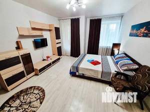 1-к квартира, посуточно, 40м2, 1/1 этаж