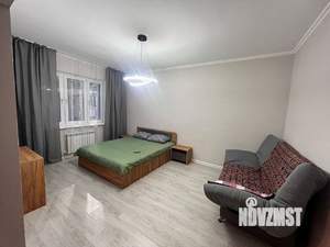 1-к квартира, посуточно, 35м2, 1/12 этаж