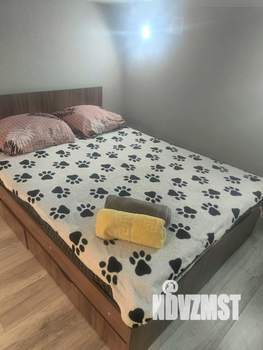 Студия квартира, посуточно, 33м2, 3/3 этаж