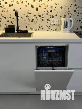 Студия квартира, посуточно, 42м2, 21/24 этаж