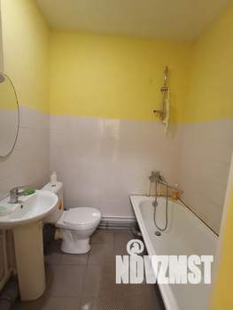 Студия квартира, посуточно, 30м2, 1/9 этаж