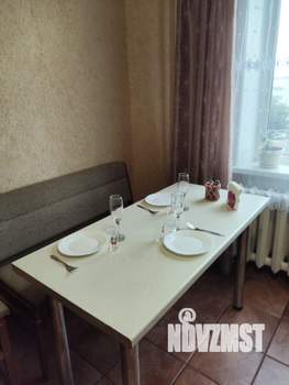 1-к квартира, посуточно, 42м2, 6/10 этаж