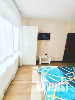 1-к квартира, посуточно, 42м2, 7/16 этаж