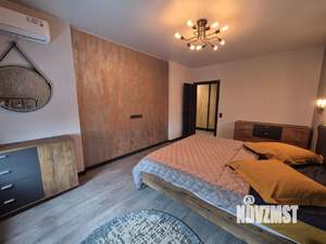 2-к квартира, посуточно, 75м2, 1/1 этаж