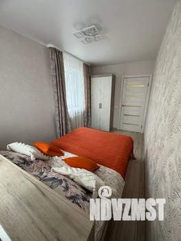 2-к квартира, посуточно, 42м2, 4/4 этаж