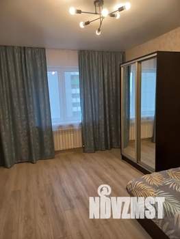 1-к квартира, посуточно, 38м2, 4/17 этаж