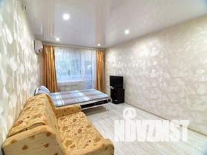 1-к квартира, посуточно, 33м2, 1/1 этаж