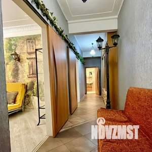 2-к квартира, посуточно, 65м2, 1/4 этаж