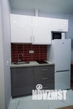 Студия квартира, посуточно, 16м2, 1/10 этаж