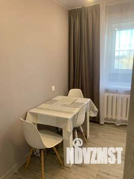 2-к квартира, посуточно, 61м2, 6/12 этаж