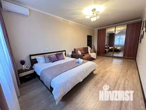 1-к квартира, посуточно, 42м2, 2/16 этаж