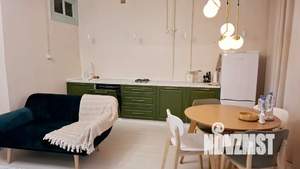 1-к квартира, посуточно, 50м2, 2/4 этаж