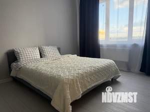 1-к квартира, посуточно, 38м2, 1/12 этаж