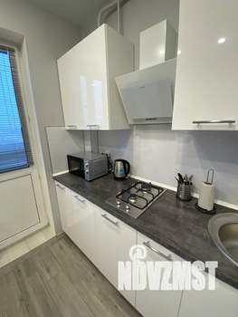 1-к квартира, посуточно, 35м2, 9/9 этаж