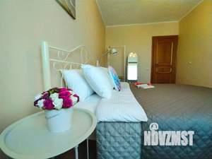 2-к квартира, посуточно, 60м2, 1/1 этаж