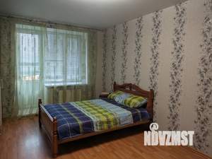 1-к квартира, посуточно, 42м2, 6/9 этаж