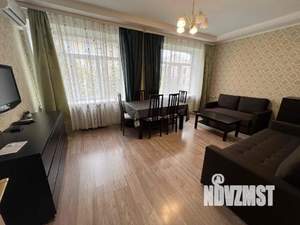 2-к квартира, посуточно, 54м2, 1/1 этаж