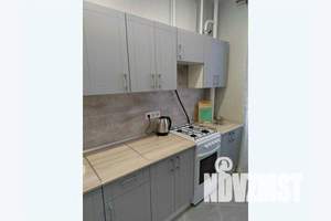 1-к квартира, посуточно, 40м2, 5/9 этаж
