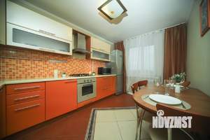2-к квартира, посуточно, 70м2, 1/1 этаж