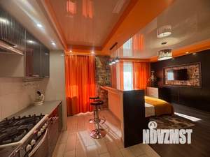 Студия квартира, посуточно, 41м2, 3/10 этаж